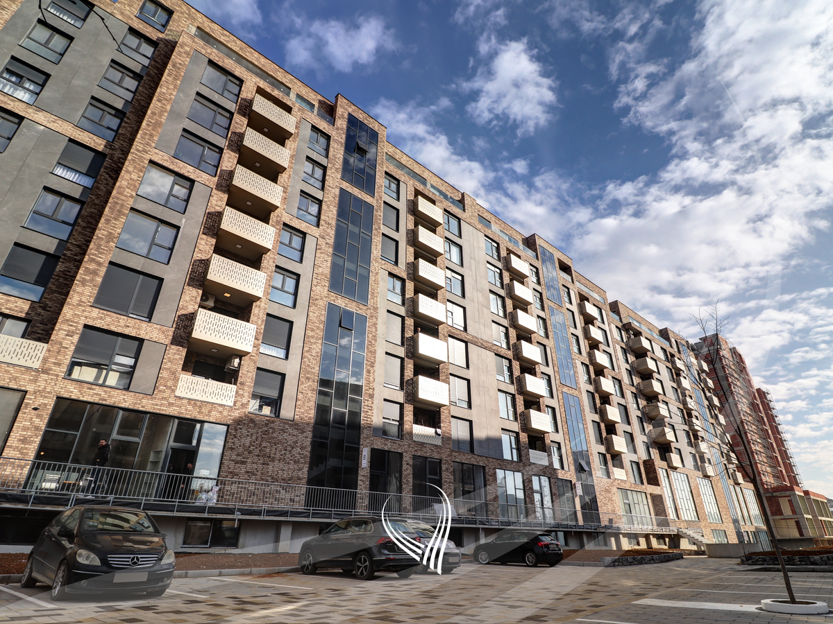 Zyre me 3 dhoma pune me qira në lagjen Prishtina e re9