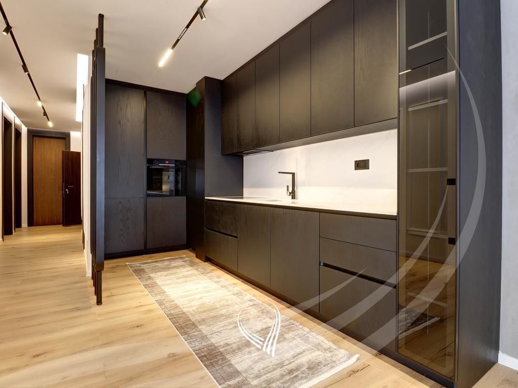 3-bedroom apartment for rent in the Arbëria neighborhood – Dragodan6