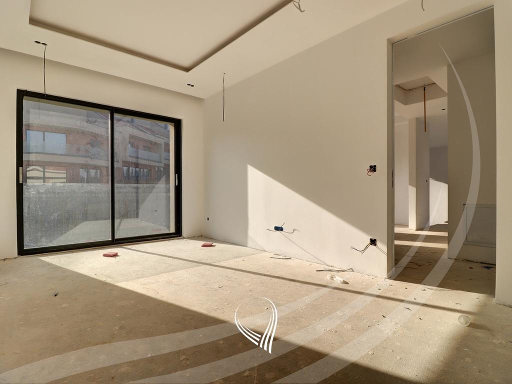 Shtëpi-Rezidencë 750m2 me qira në lagjen Marigona Hill3