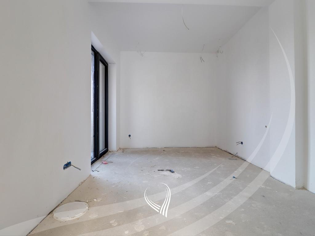 Shtëpi-Rezidencë 750m2 me qira në lagjen Marigona Hill6