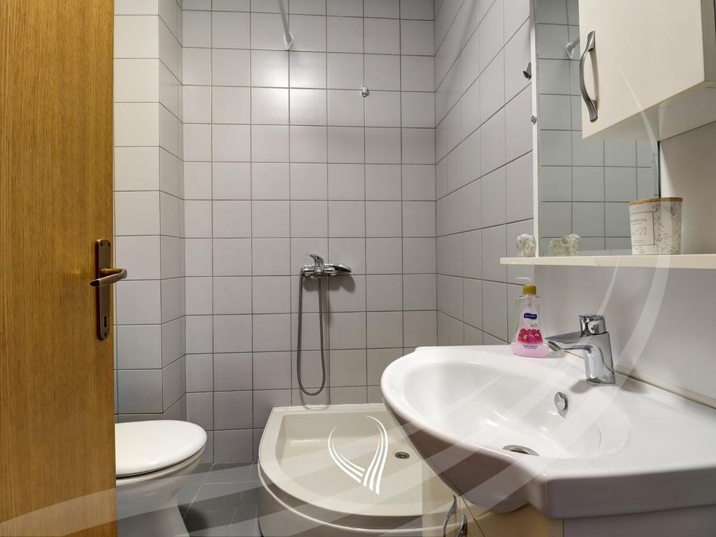 3-bedroom apartment for rent in the Kalabria neighborhood – Emshir11