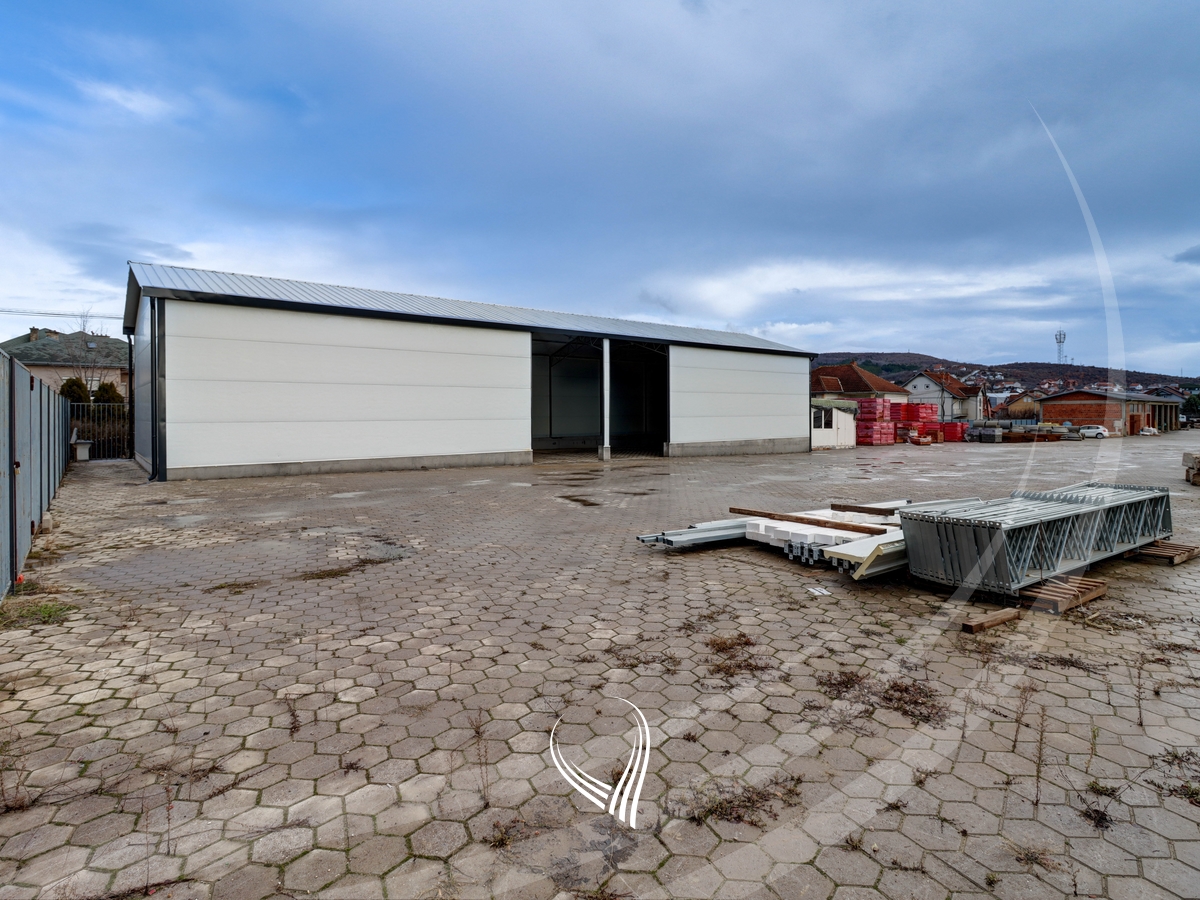 210m2 warehouse for rent in Matiçan
