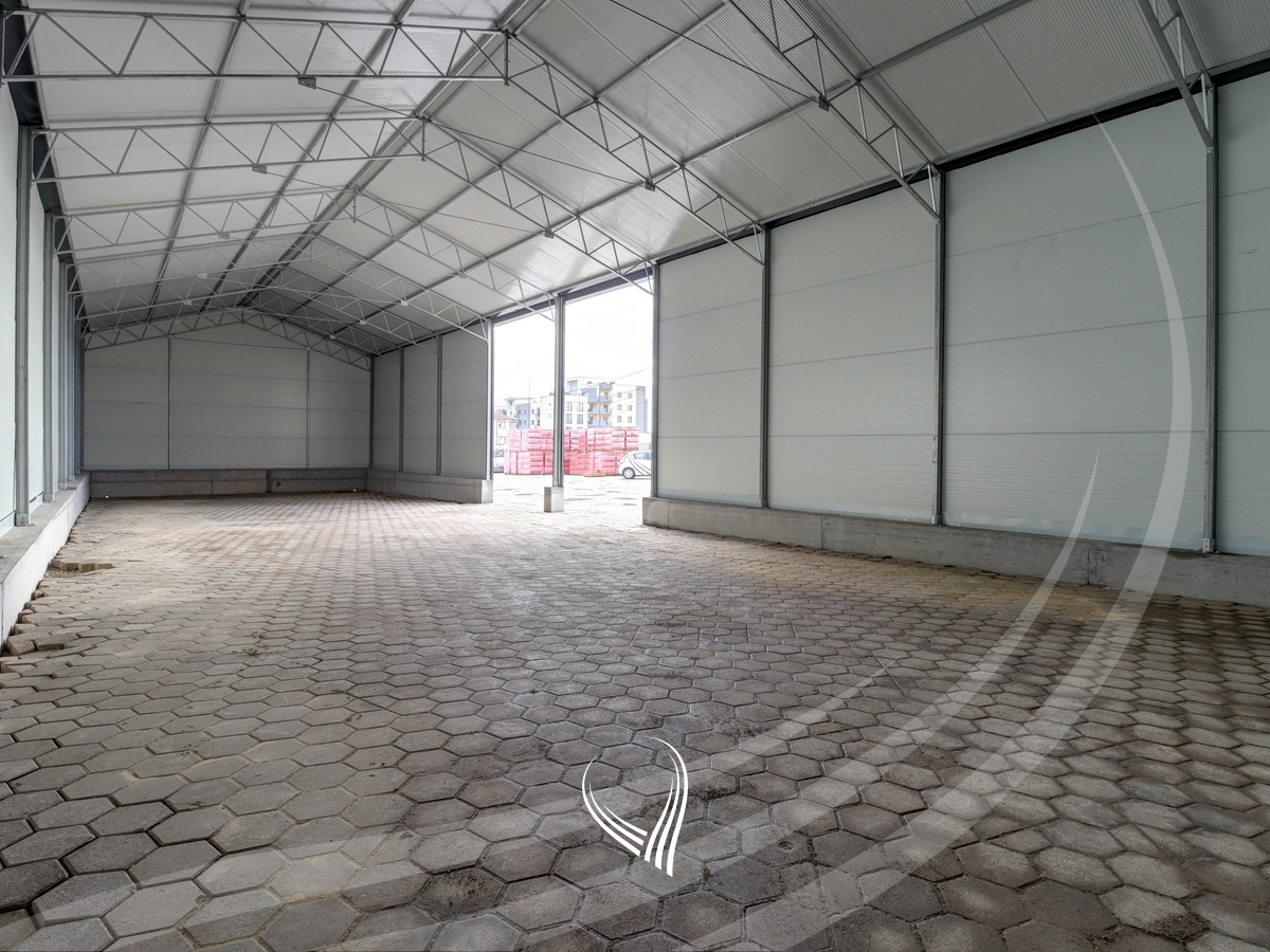 Depo 210m2 me qira në Matiçan3