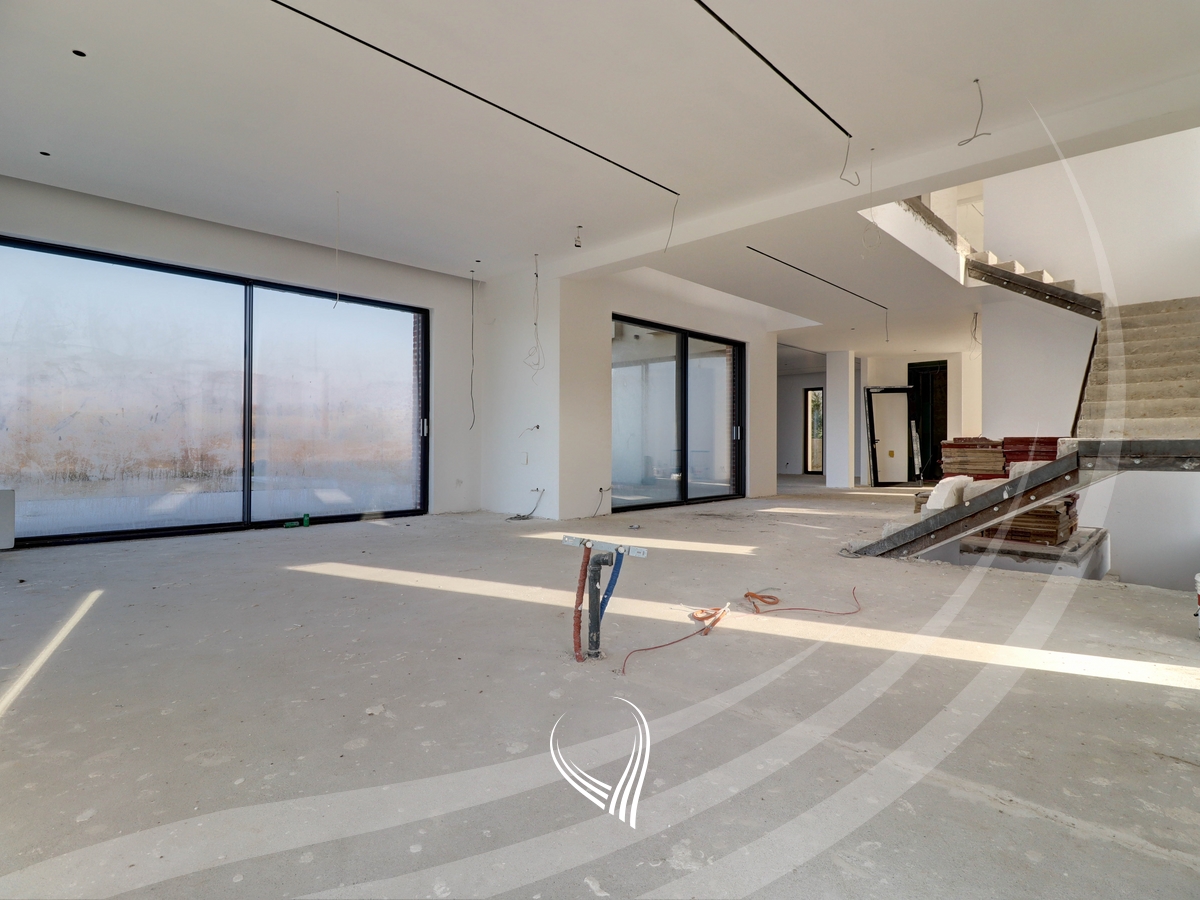 Shtëpi-Rezidencë 750m2 me qira në lagjen Marigona Hill1