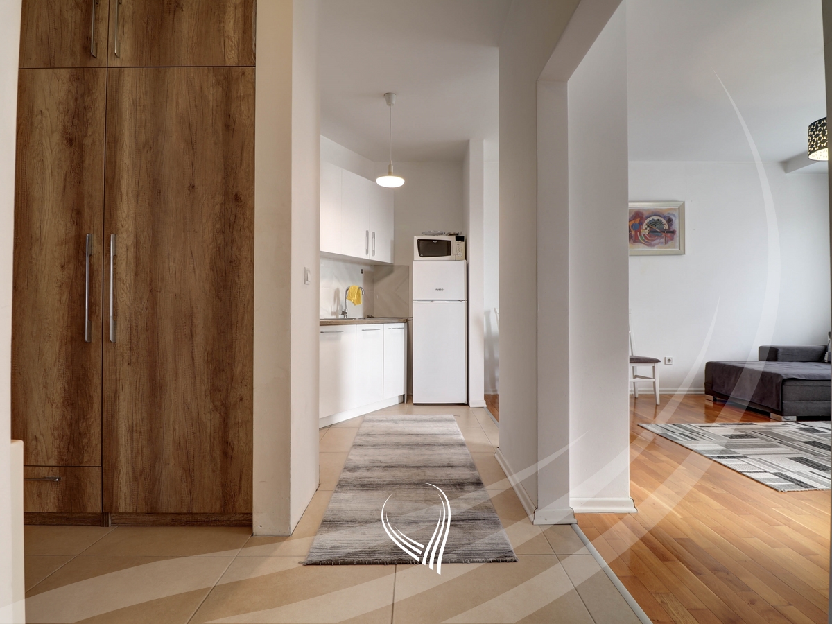 Banesë me 1 dhomë gjumi me qira në lagjen Aktash - Prishtina stars6