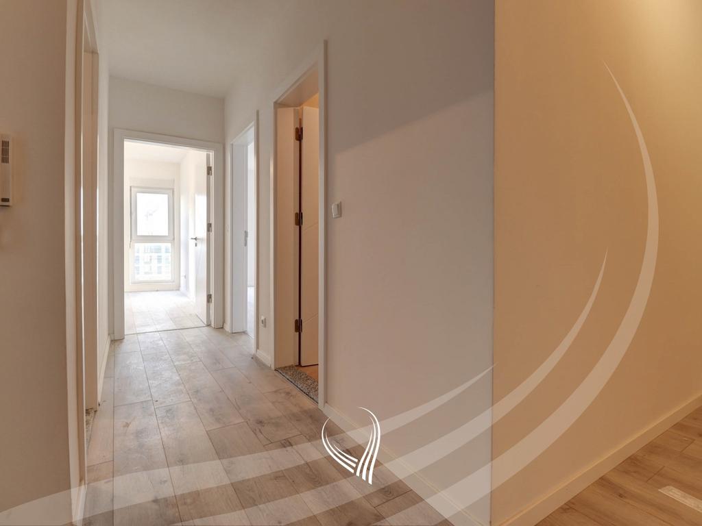 Banesë me 2 dhoma gjumi në shitje në lagjen Mati 17