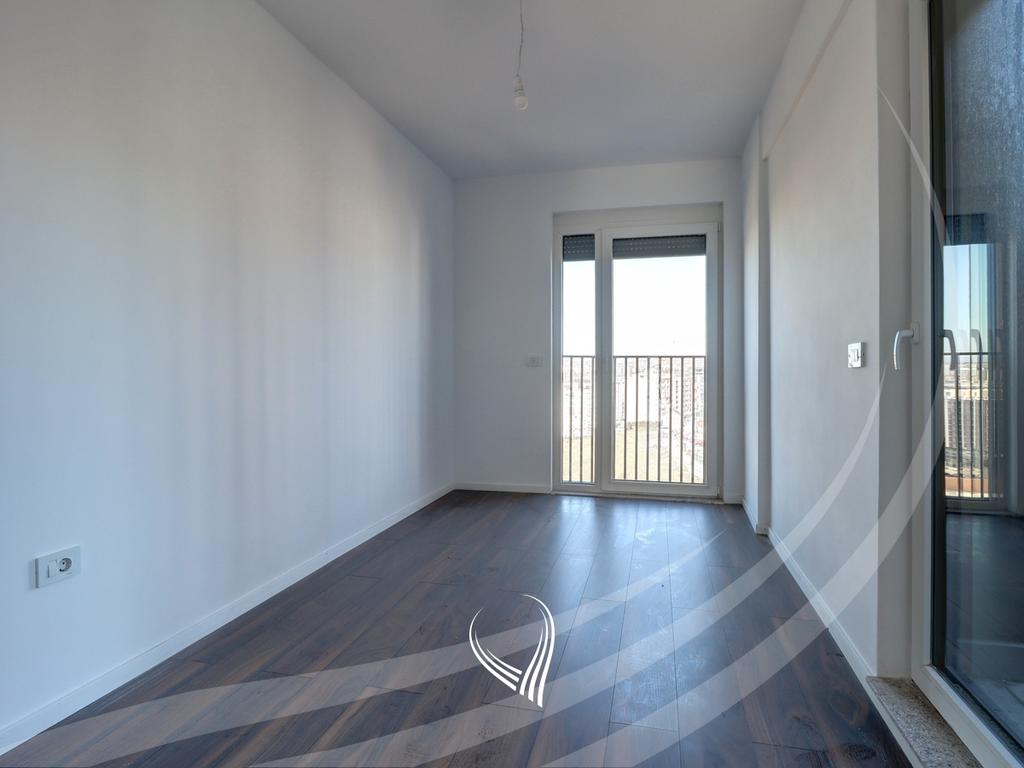 Penthouse with 3 bedrooms for sale in the Prishtina e Re neighborhood6