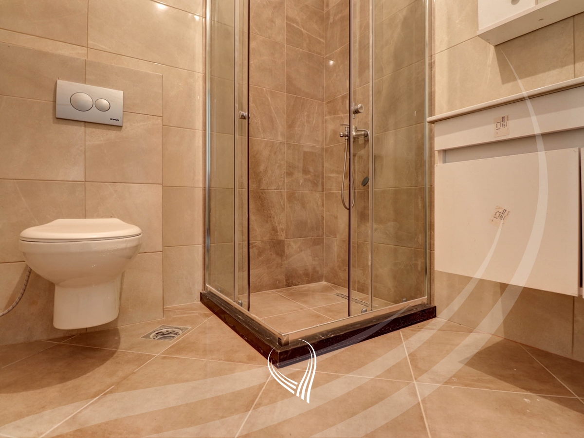 Banesë me 2 dhoma gjumi në shitje në lagjen Mati 110