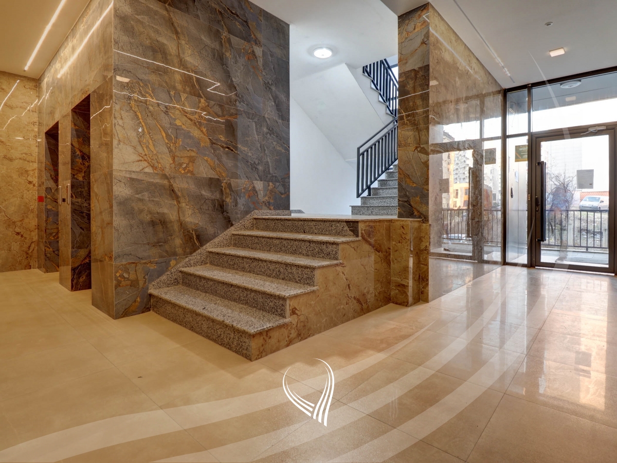 Banesë me 2 dhoma gjumi në shitje në lagjen Mati 114