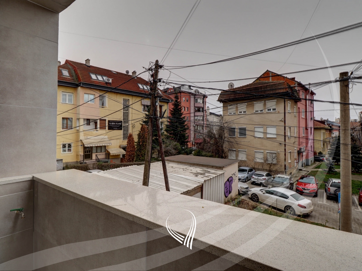 Banesë me 2 dhoma gjumi me qira në Qendër16