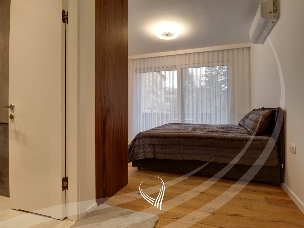 Banesë me 2 dhoma gjumi me qira në Qendër6