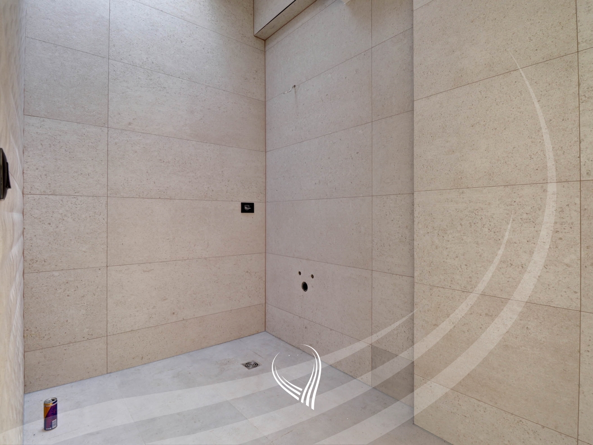 Penthouse tarracier 246.35m2 në shitje në lagjen Marigona Hill15