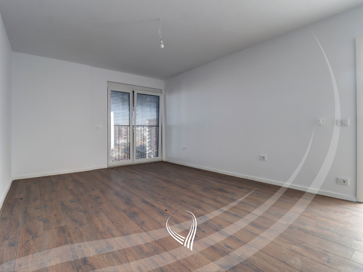 Penthouse me 4 dhoma gjumi në shitje në lagjen Prishtina e Re5