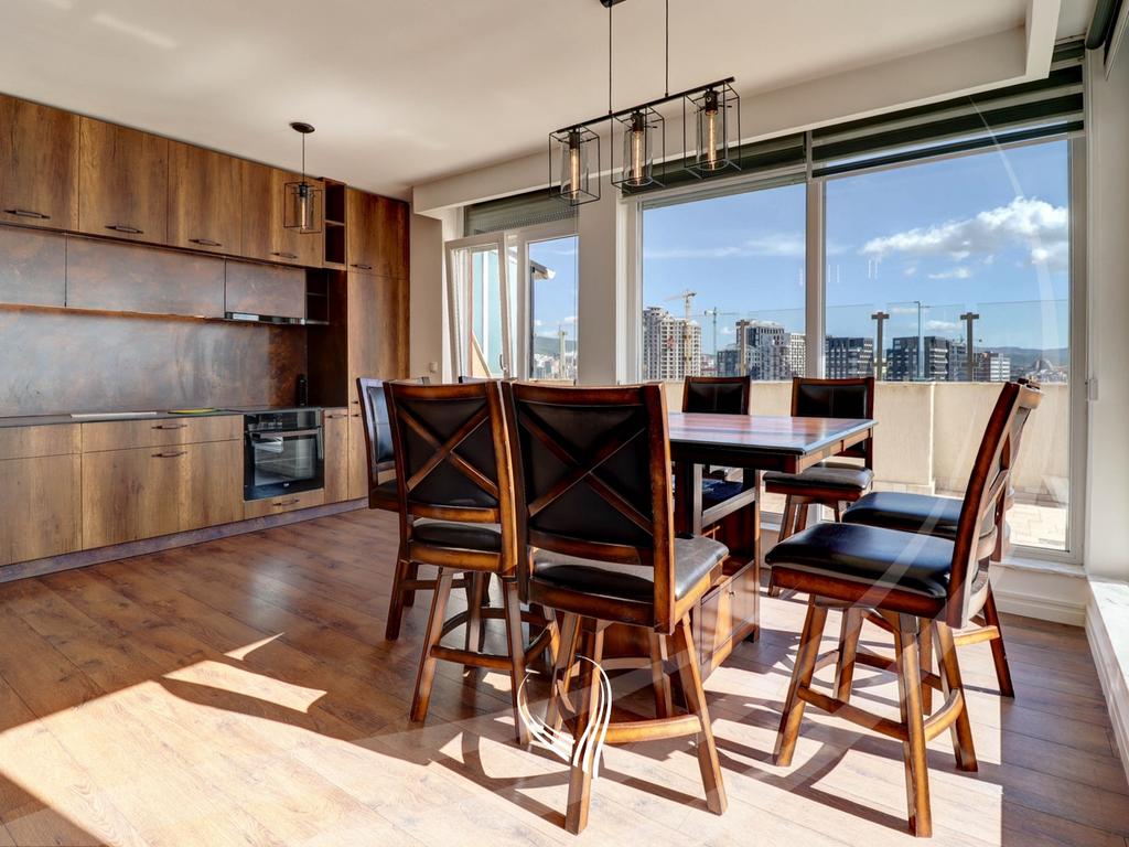 Penthouse 232m2 në shitje në lagjen Arbëria – Dragodan4