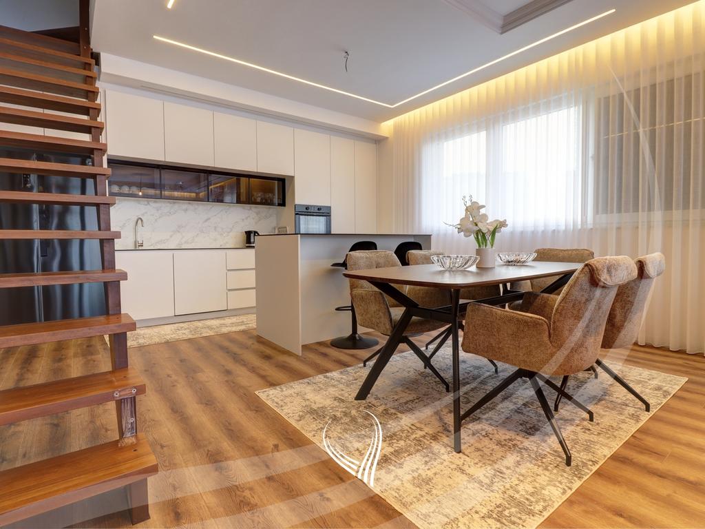 Duplex – Penthouse me 3 dhoma gjumi me qira në lagjen Kalabria - Emshir5