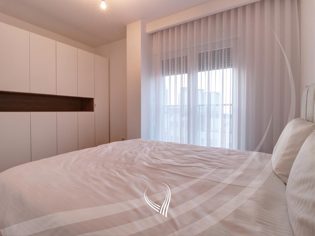 Duplex – Penthouse me 3 dhoma gjumi me qira në lagjen Kalabria - Emshir14