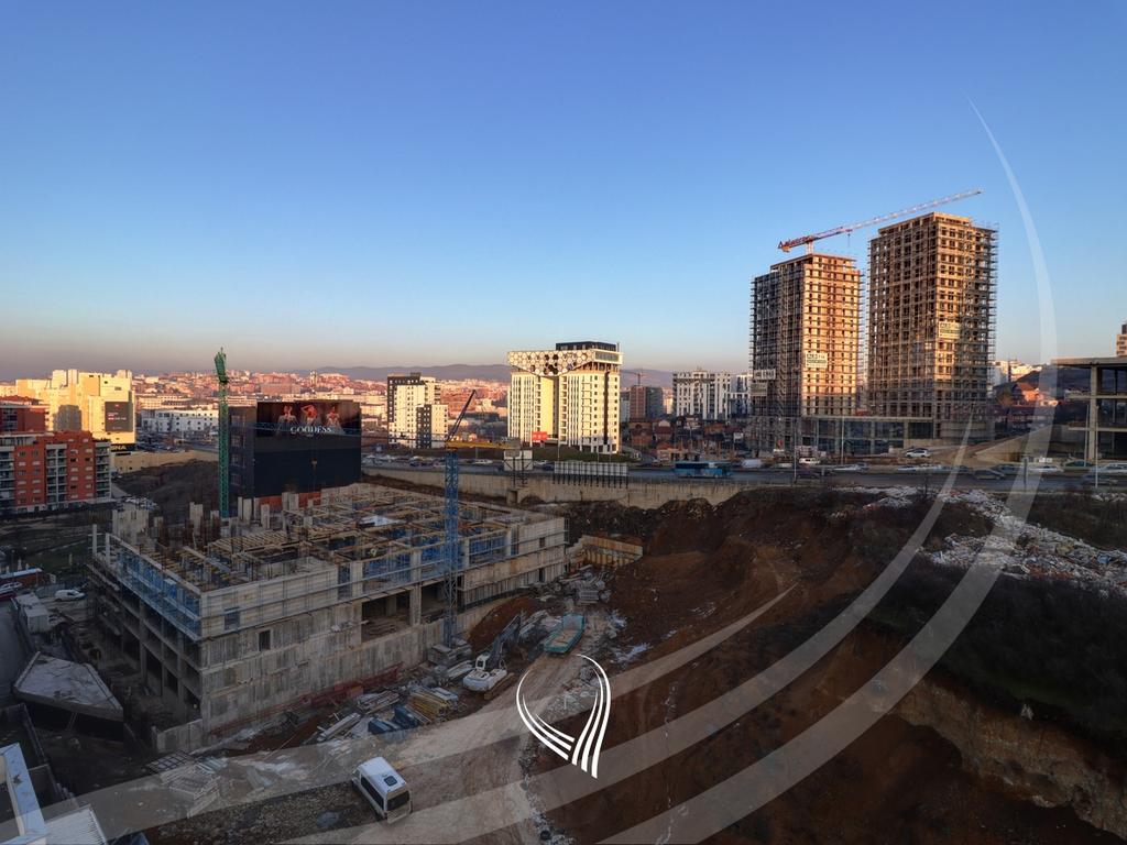 Duplex – Penthouse me 3 dhoma gjumi me qira në lagjen Kalabria - Emshir20