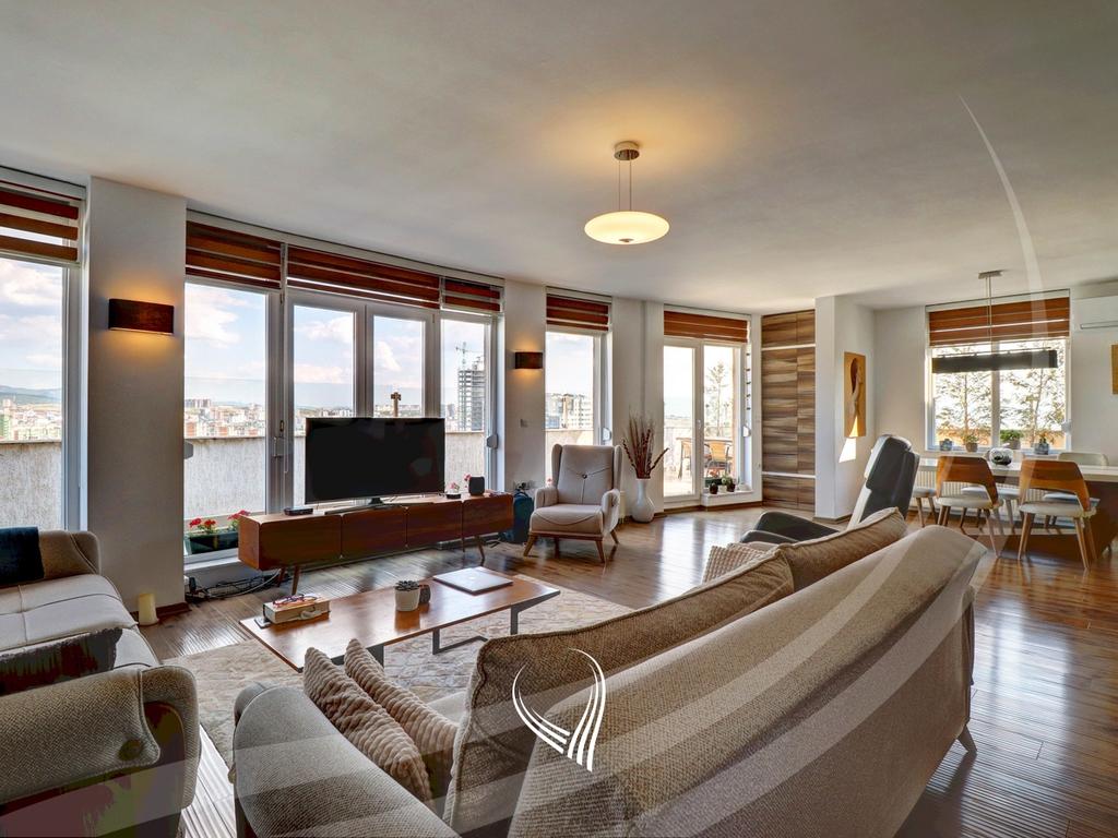 Penthouse 245m2 në shitje në lagjen Arbëria – Dragodan2
