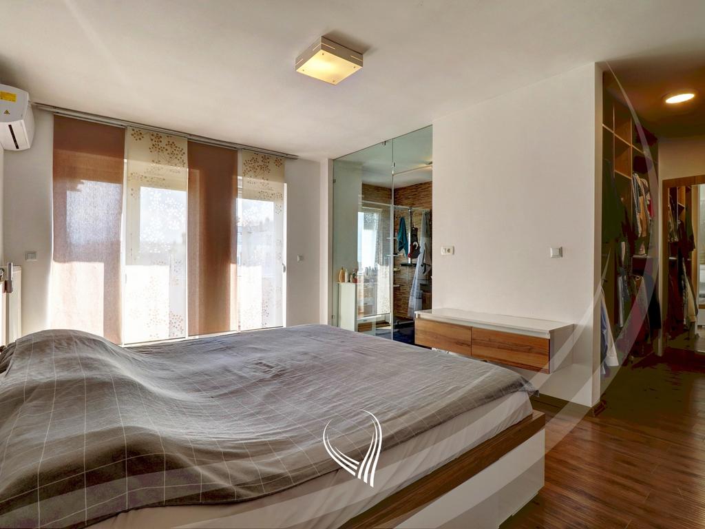 Penthouse 245m2 në shitje në lagjen Arbëria – Dragodan7