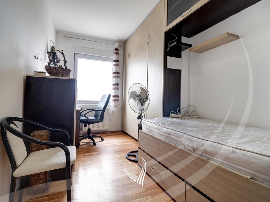 Banese me 2 dhoma gjumi në shitje në lagjen Kalabria – Prishtina Stars6