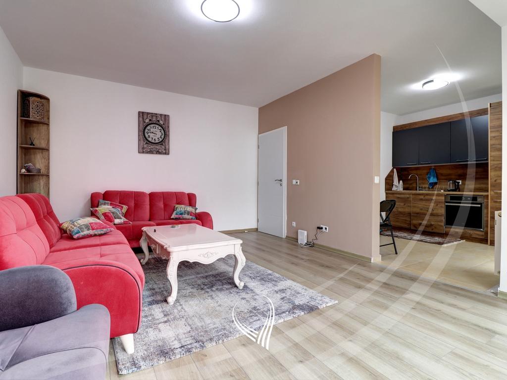 Banesë me 2 dhoma gjumi në shitje në lagjen Mati 1 – Euro Abi2