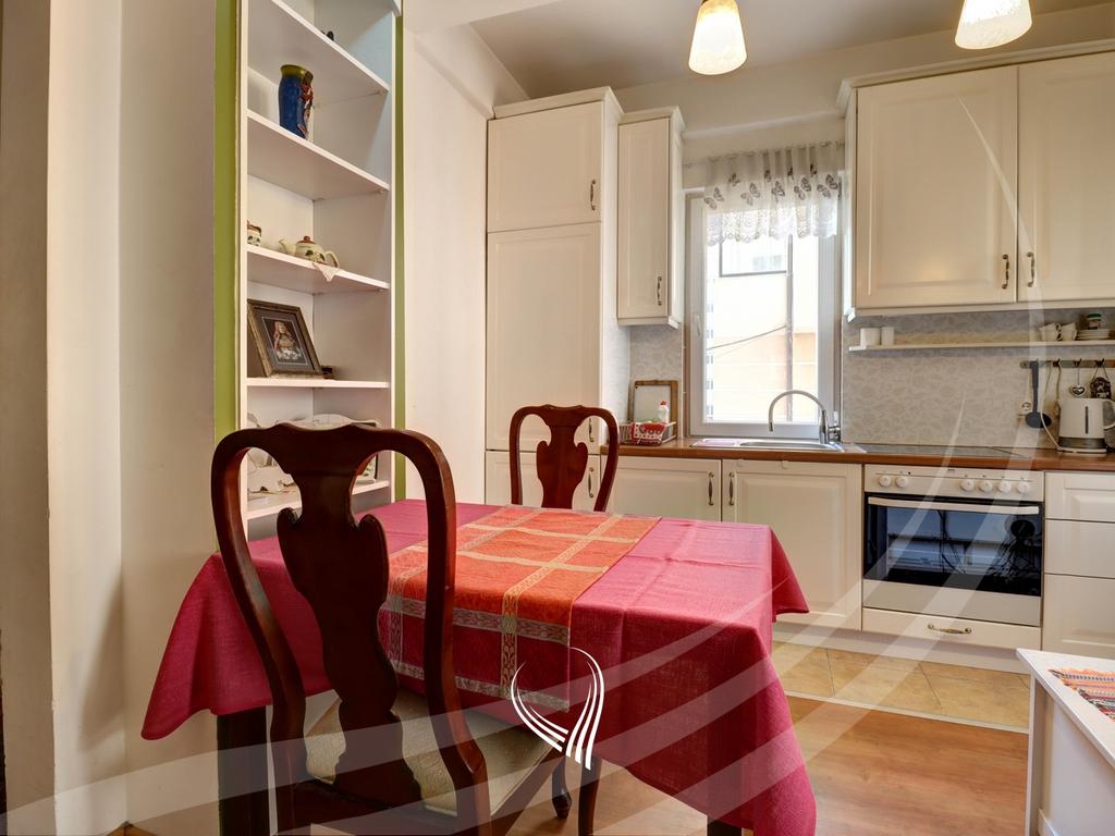 Banesë me 2 dhoma gjumi me qira në lagjen Mati 13