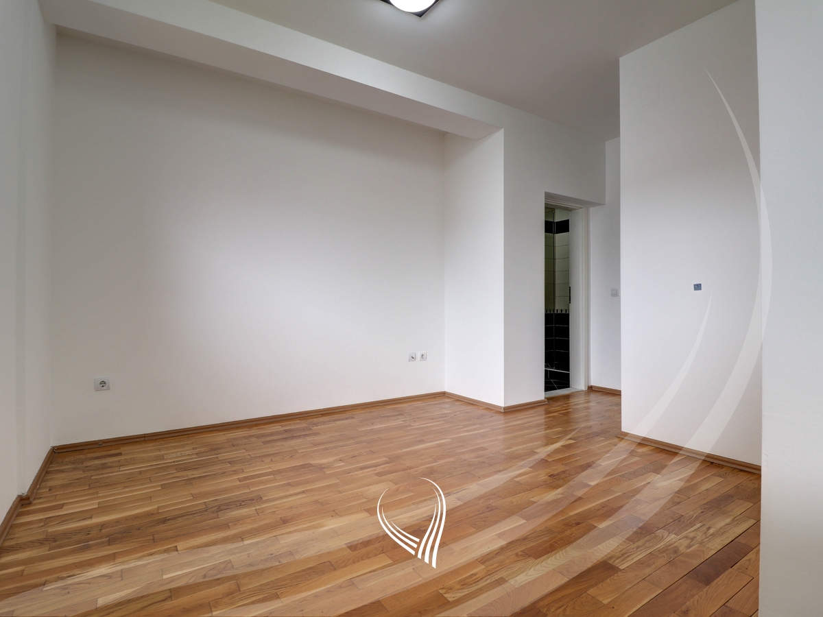 Duplex banesë me 3 dhoma gjumi në shitje në lagjen Kalabria – Prishtina Stars12