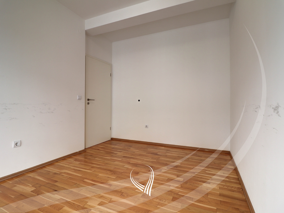 Duplex banesë me 3 dhoma gjumi në shitje në lagjen Kalabria – Prishtina Stars16