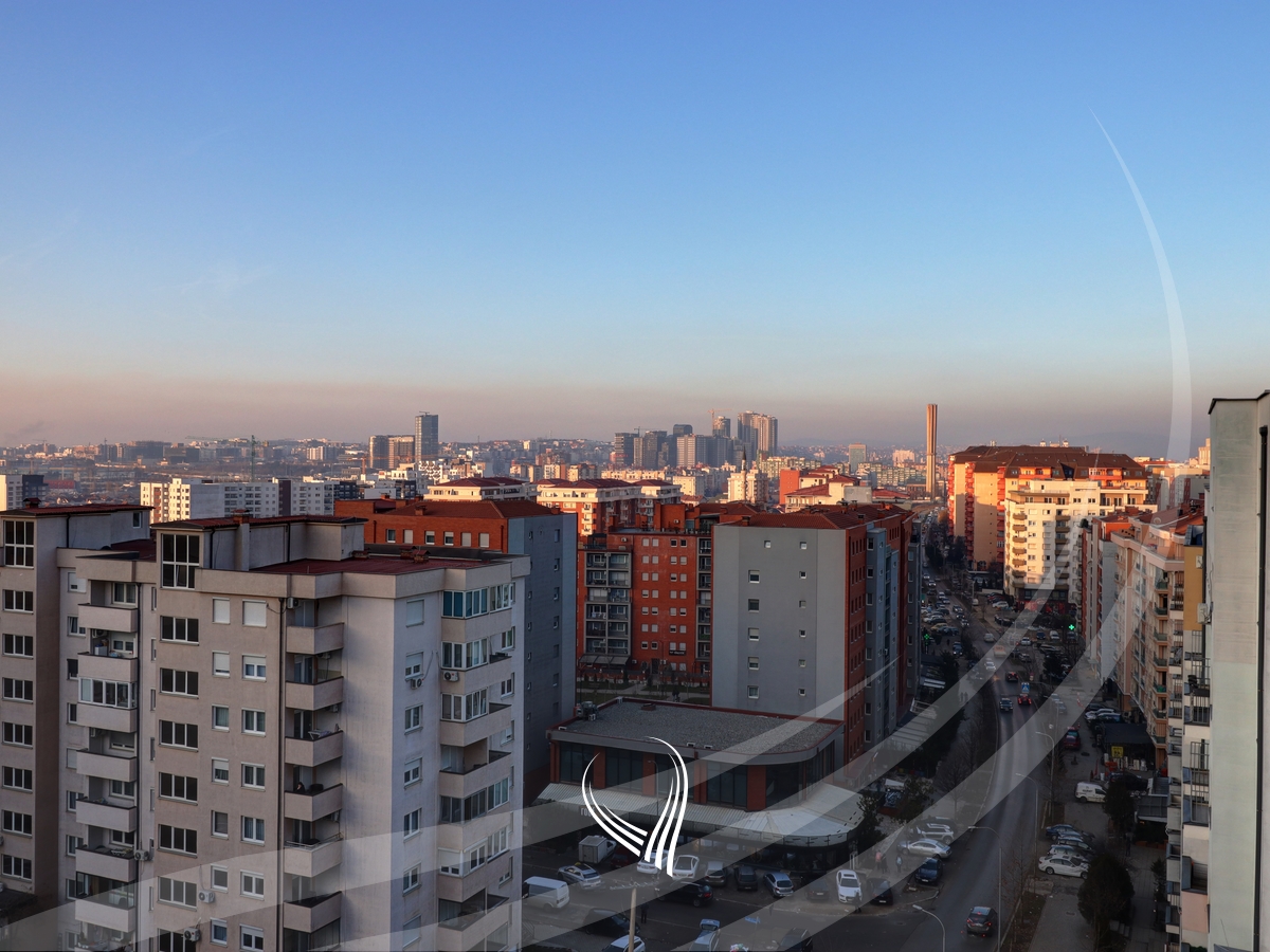 Duplex – Penthouse me 3 dhoma gjumi me qira në lagjen Kalabria - Emshir21