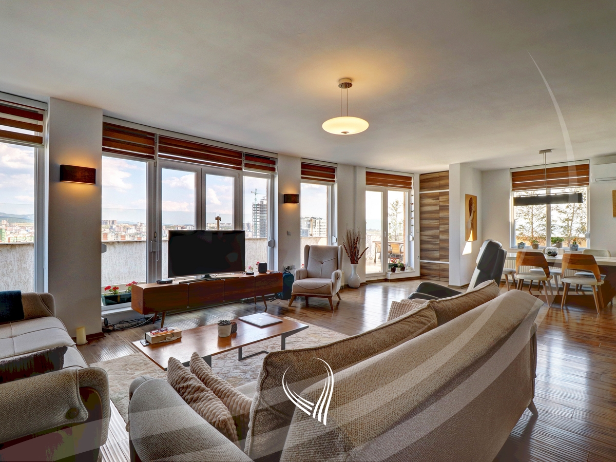 Penthouse 245m2 në shitje në lagjen Arbëria – Dragodan2