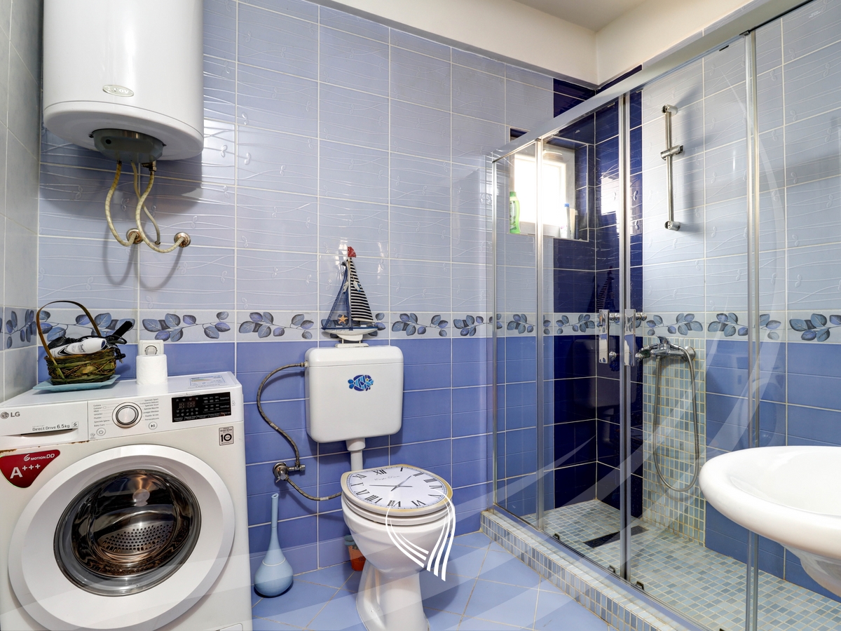 Banesë me 2 dhoma gjumi me qira në lagjen Mati 17