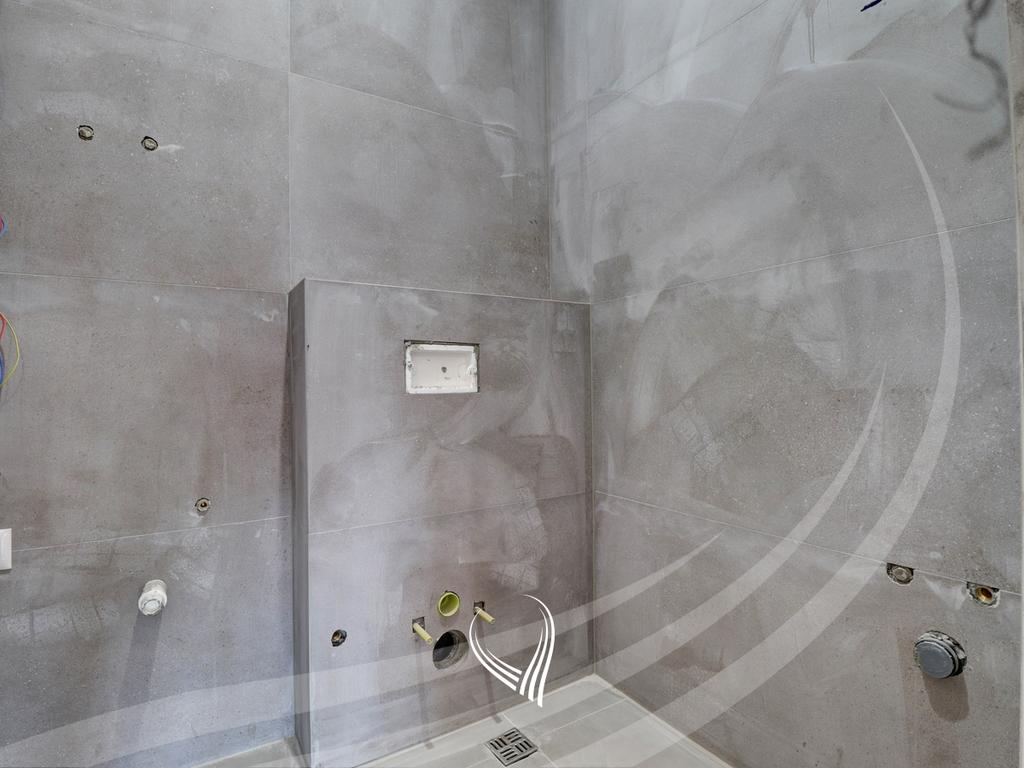 Penthouse me 3 dhoma gjumi në shitje në lagjen Velania - Puhiza 316