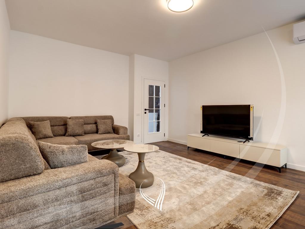 Banesë me 2 dhoma gjumi me qira në lagjen Mati 12