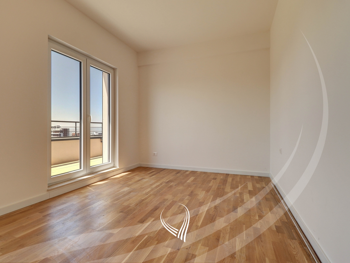 Penthouse me 3 dhoma gjumi në shitje në lagjen Velania - Puhiza 36