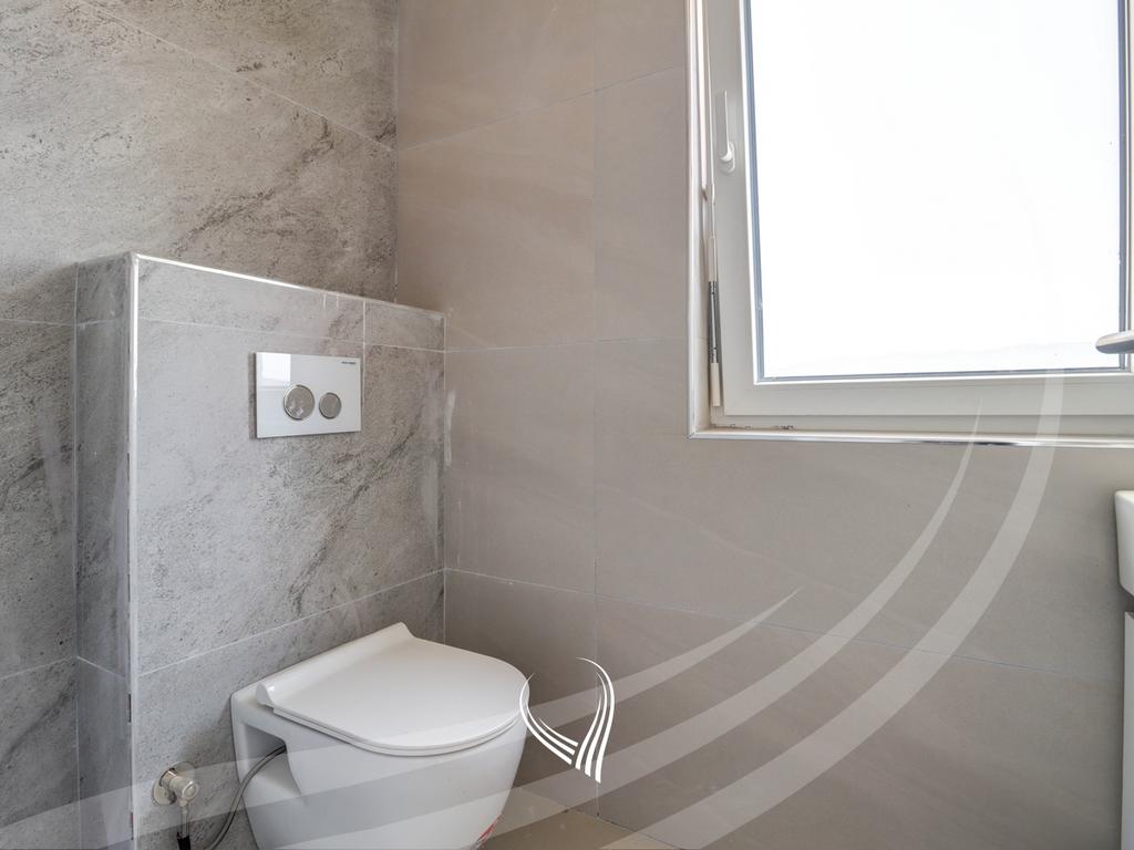 3-bedroom apartment for sale in the Prishtina e Re neighborhood12