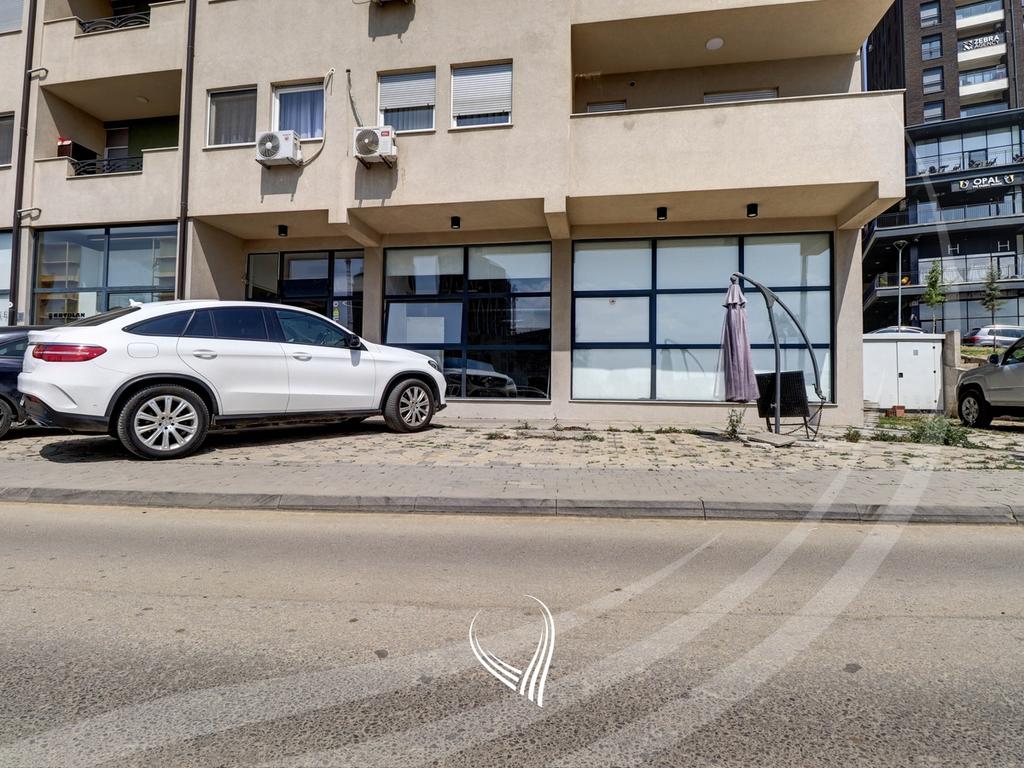 410m2 premises for rent in the Arbëria - Dragodan neighborhood15
