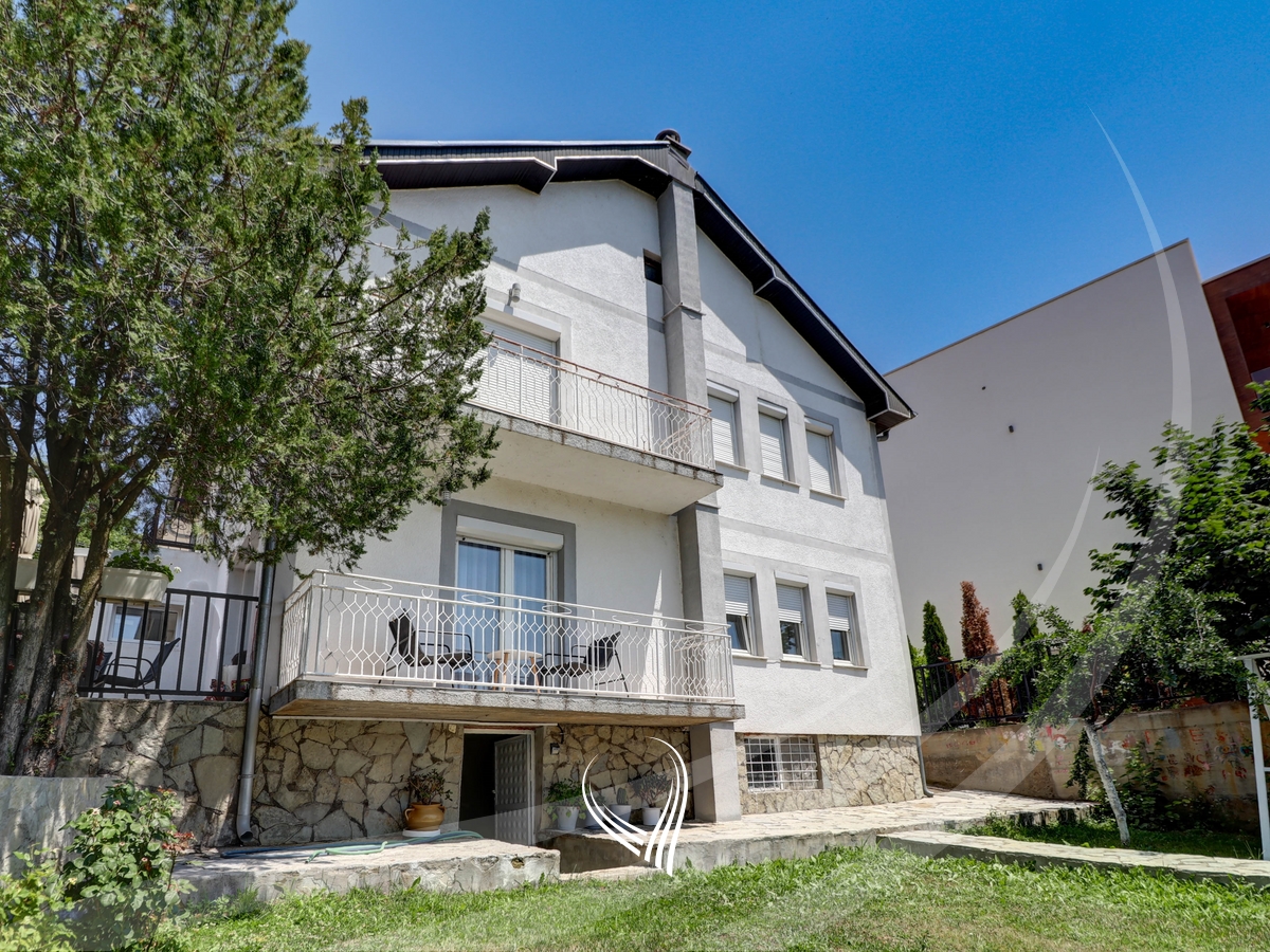 3-bedroom house for rent in the Sofalia neighborhood25