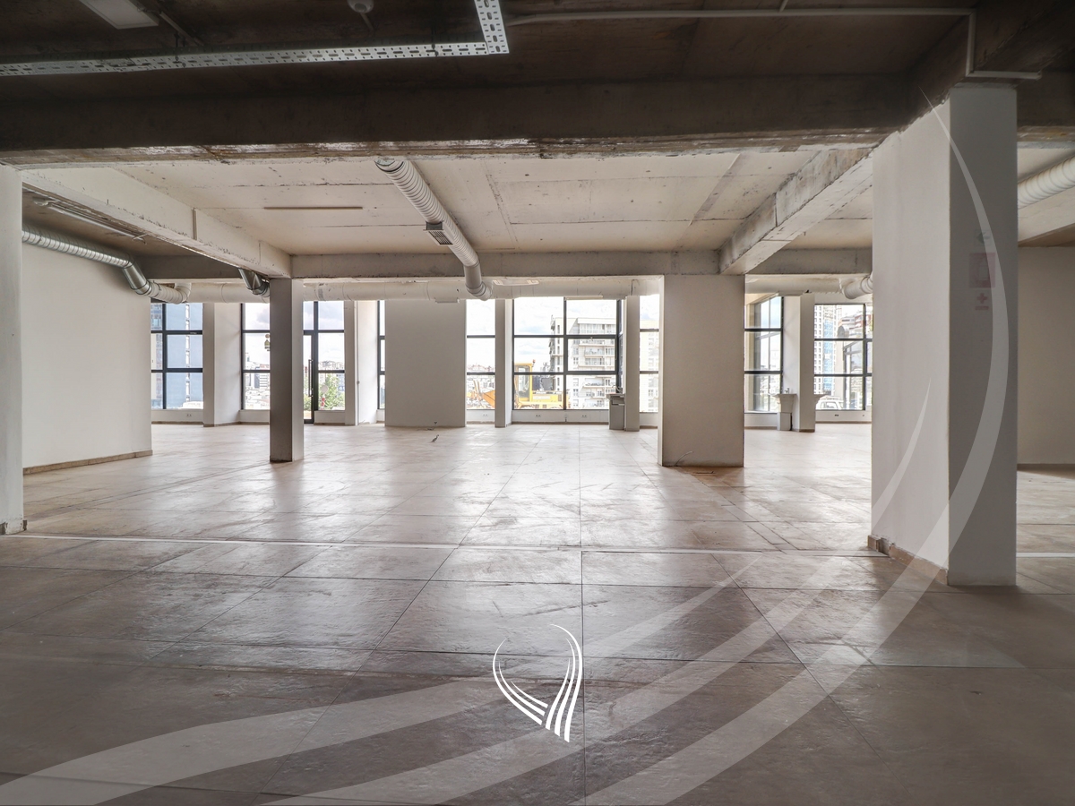 410m2 premises for rent in the Arbëria - Dragodan neighborhood2