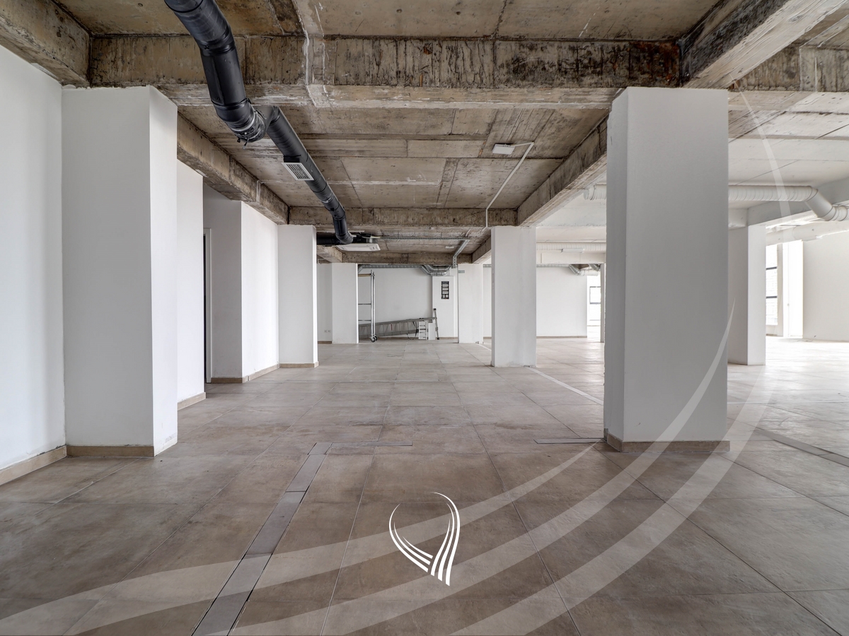 410m2 premises for rent in the Arbëria - Dragodan neighborhood4