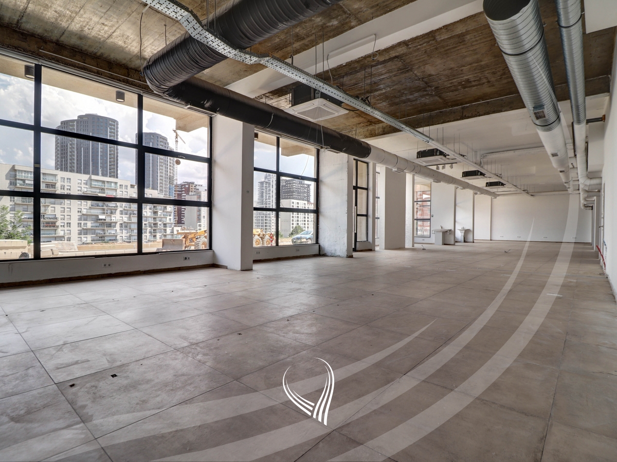 410m2 premises for rent in the Arbëria - Dragodan neighborhood5