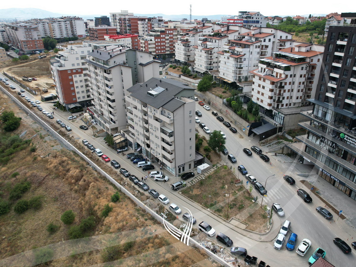 410m2 premises for rent in the Arbëria - Dragodan neighborhood17