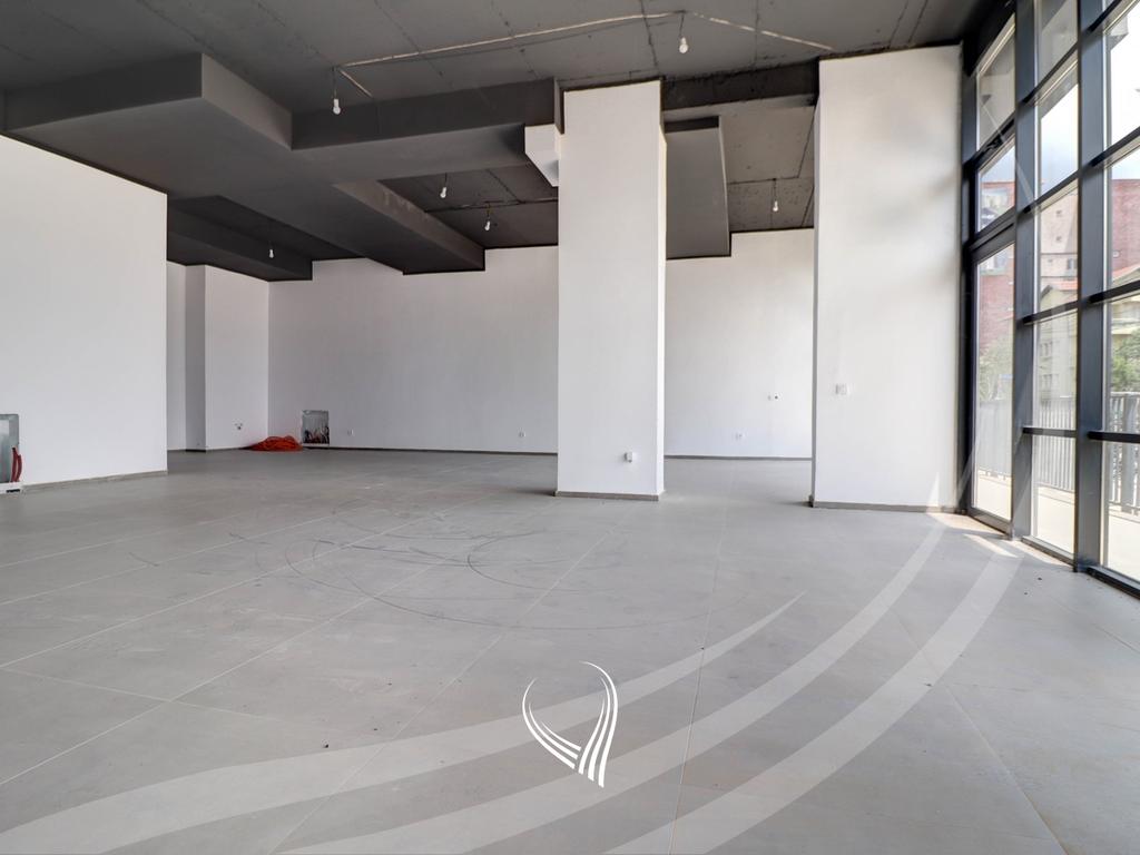 150m² premises for sale in the Mati 1 neighborhood2