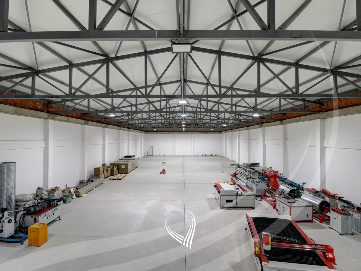 1700m² warehouse for rent on the Prishtina – Lipjan highway5