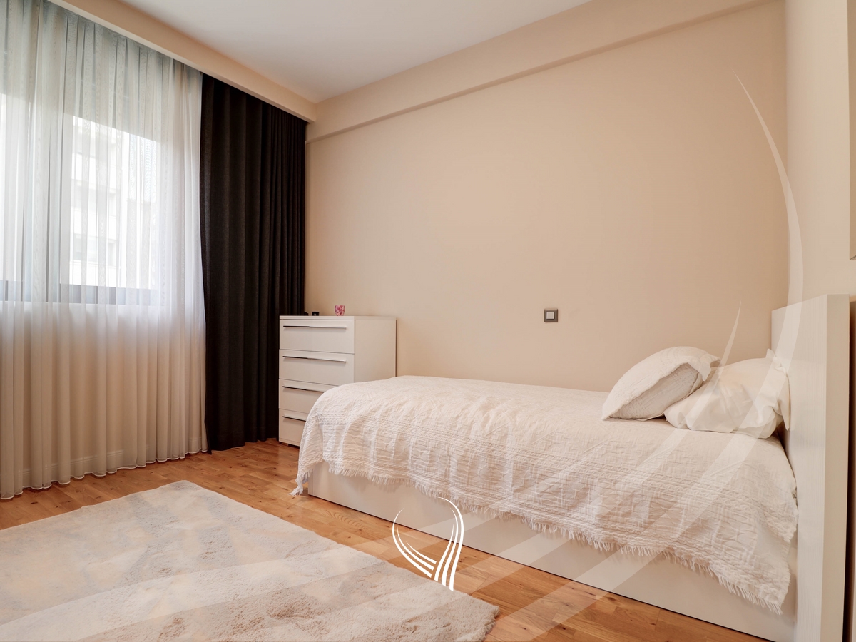 Duplex banesë me 3 dhoma gjumi me qira në lagjen Aktash – Ivy Residence11