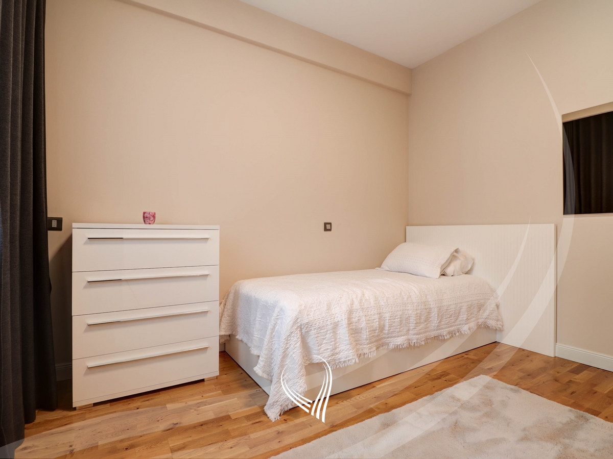 Duplex banesë me 3 dhoma gjumi me qira në lagjen Aktash – Ivy Residence12