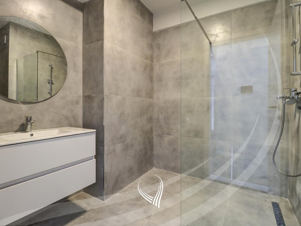 Zyre me 4 dhoma pune me qira në lagjen Lakrishte – Prime Residence 310