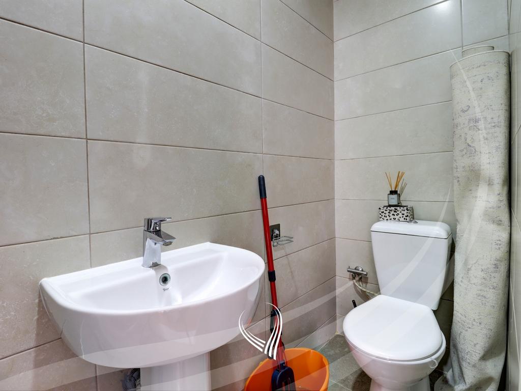 Banesë me 2 dhoma gjumi në shitje në lagjen Mati 1 – Rruga B11