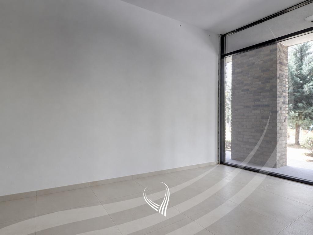 Lokal 42m2 në shitje në lagjen Mati 1 – Art Construction1
