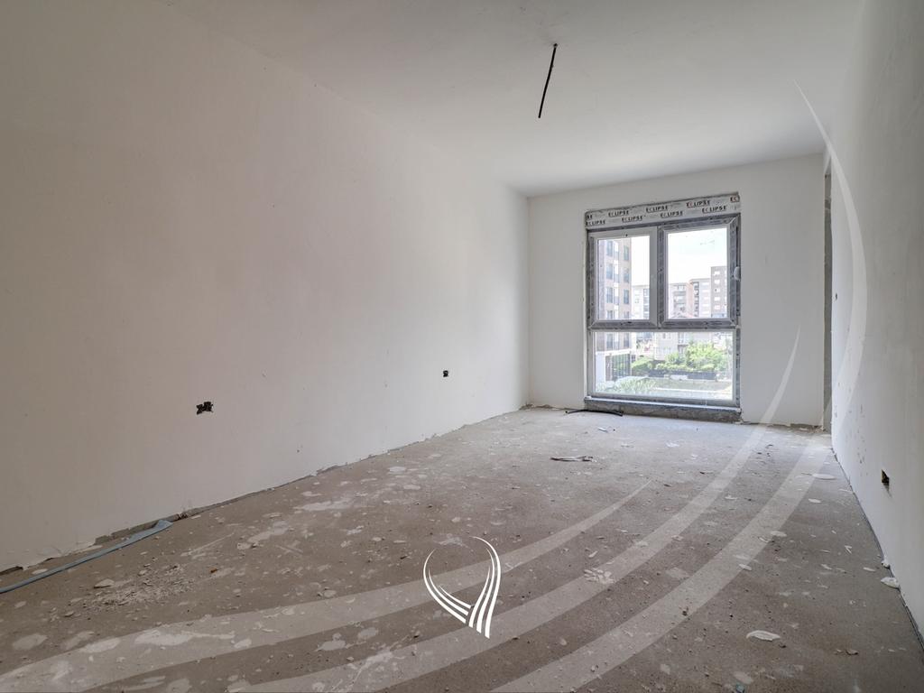 Banesë me 2 dhoma gjumi në shitje në lagjen Mati 14