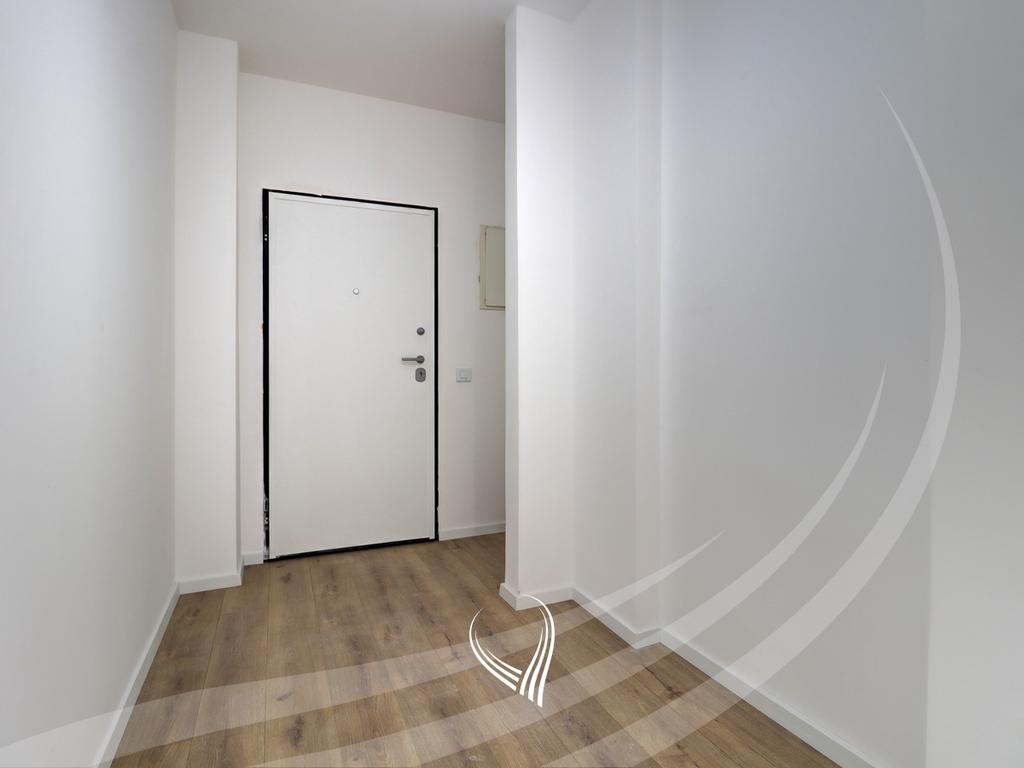 Zyre me 3 dhoma pune me qira në lagjen Lakrishtë – Prime Residence 36